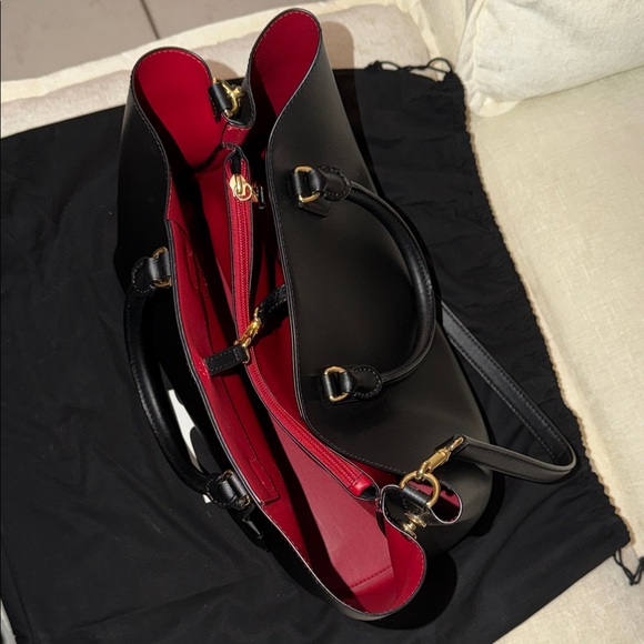 Lauren Ralph Lauren Large Black Bag with Red Interior - Picture 7 of 15